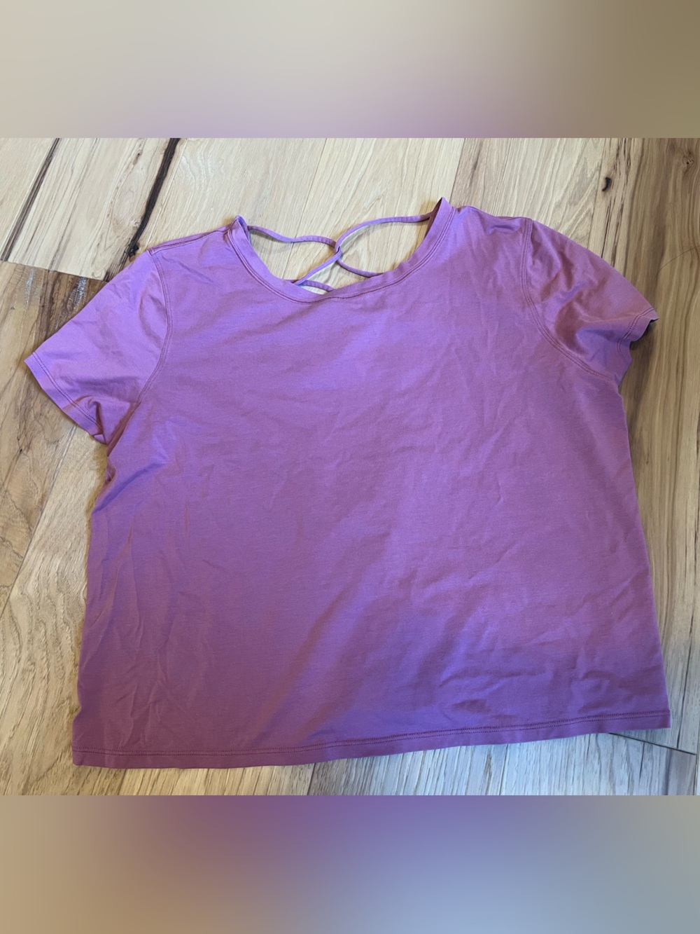 Lululemon Cropped Tee
